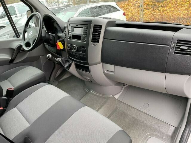Volkswagen Crafter 35 Kombi 2.0 TDI Bluetooth Klima 9-Sitz - Photo 9
